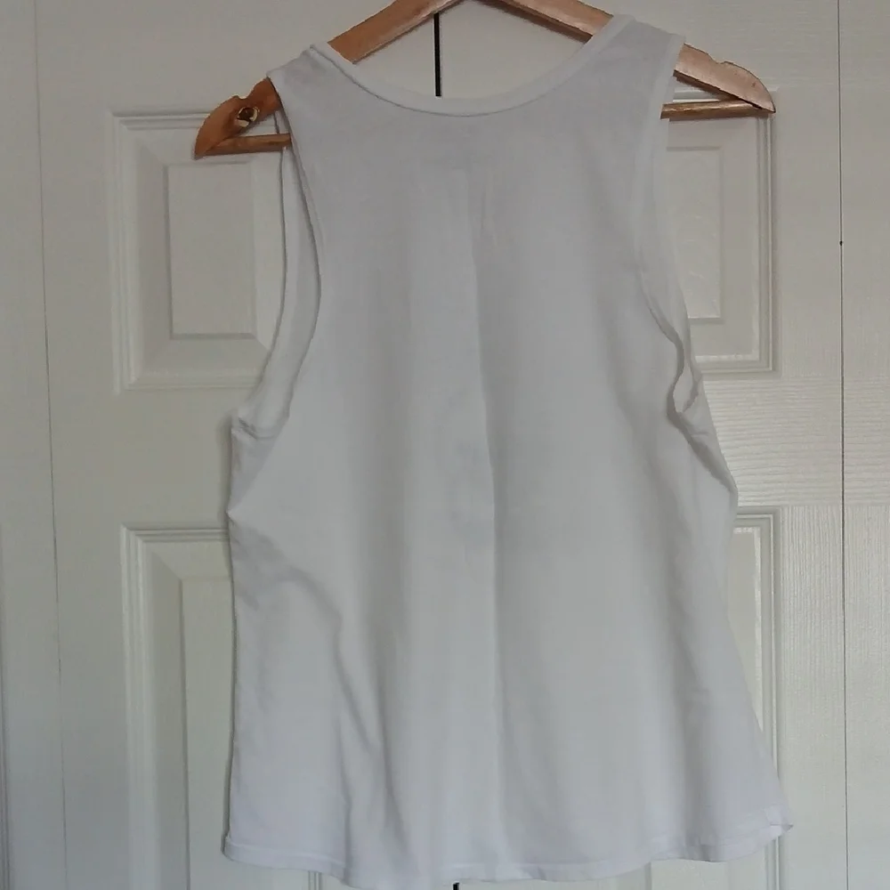 Onzie Tank Top - Picture 4 of 10